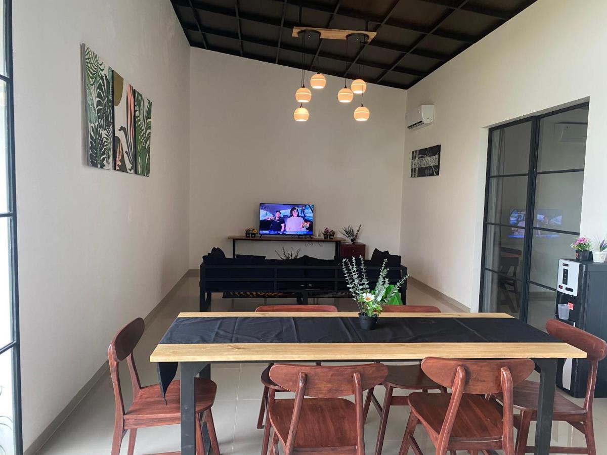 Ibi Bali Villa Banjar  Buitenkant foto
